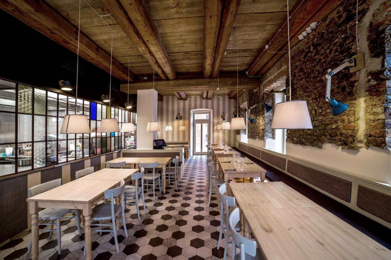 Boutique Hotel Corso Revnice ภายนอก รูปภาพ
