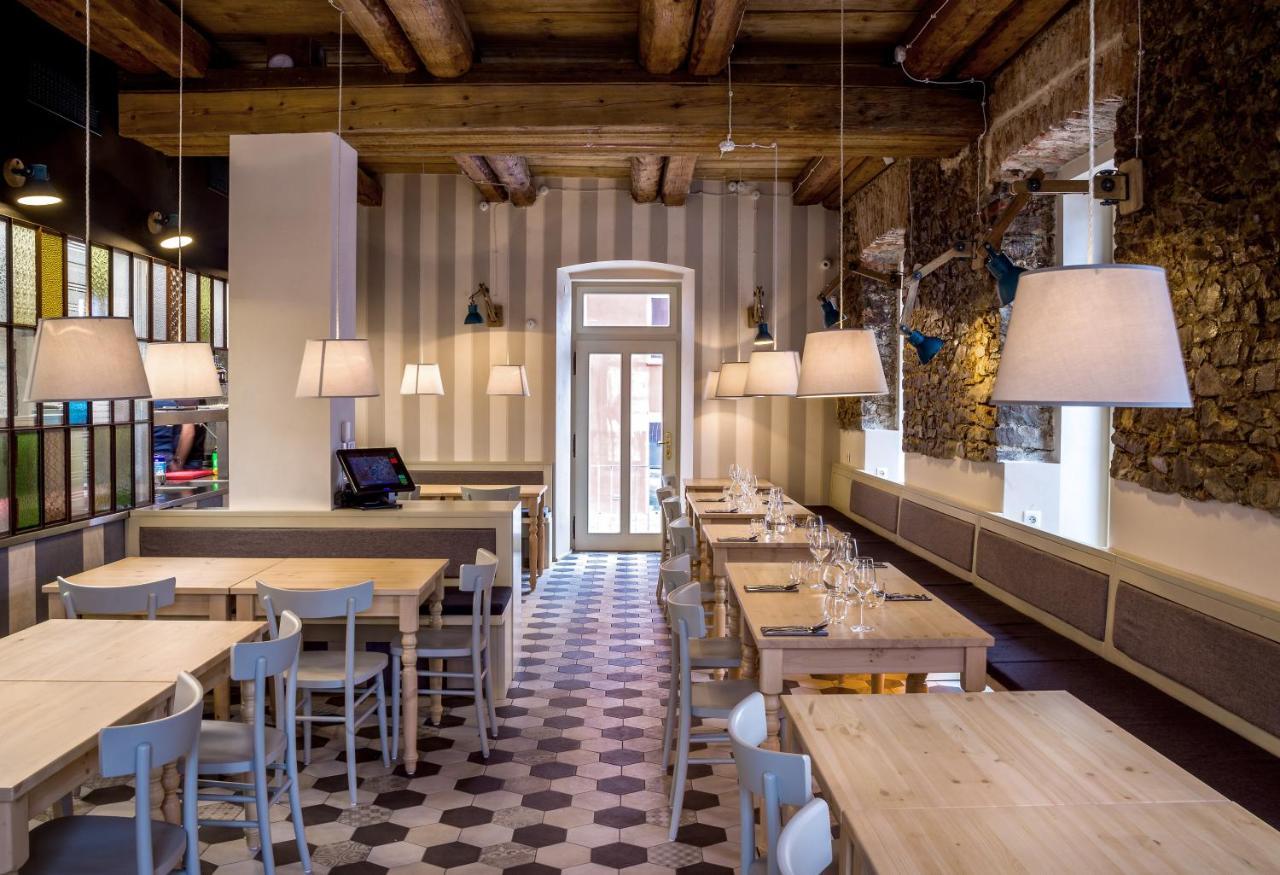 Boutique Hotel Corso Revnice ภายนอก รูปภาพ