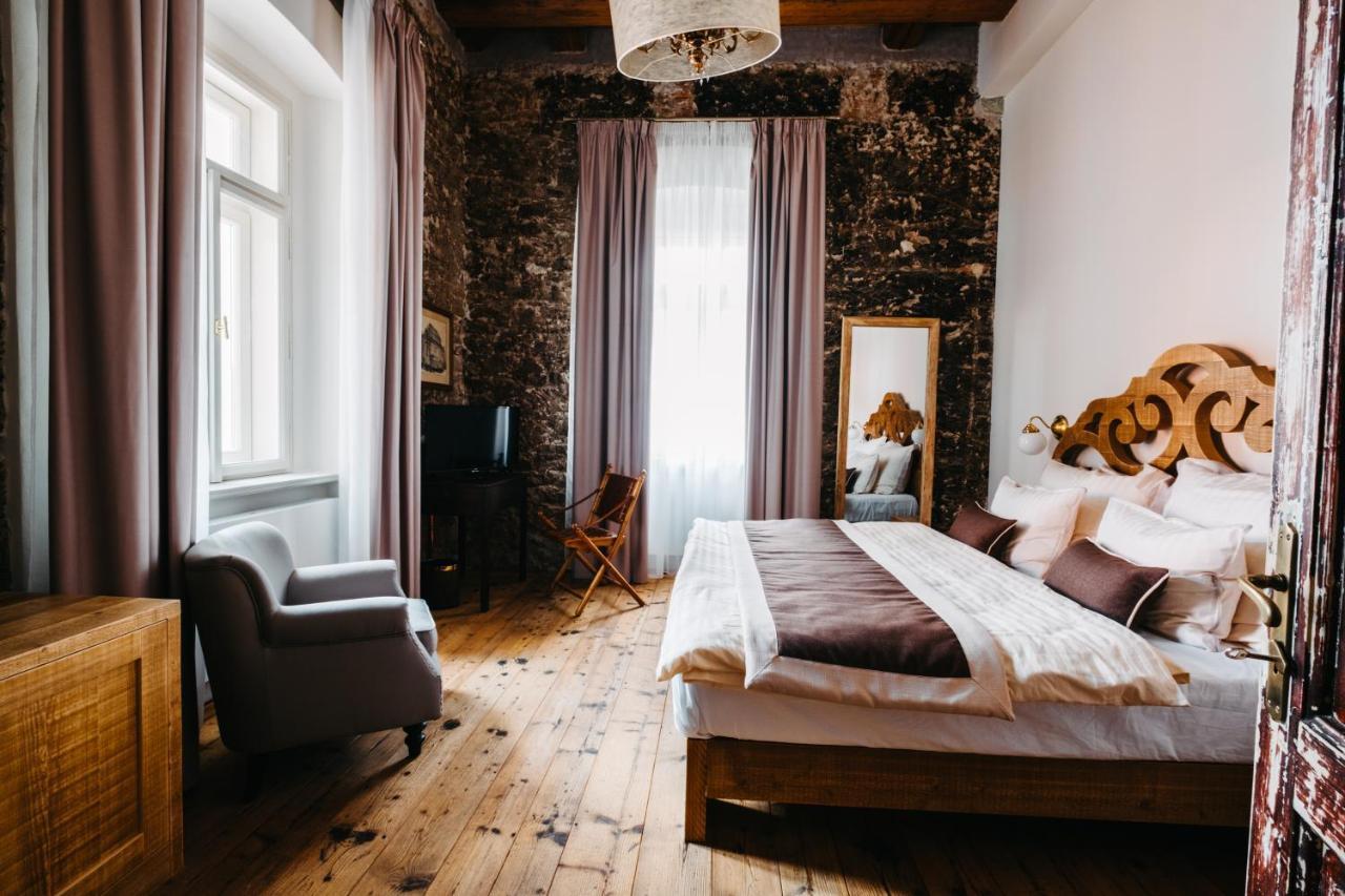Boutique Hotel Corso Revnice ภายนอก รูปภาพ